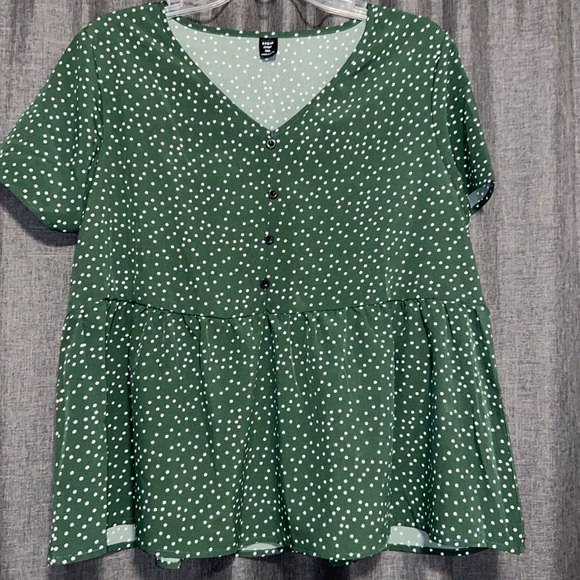 SHEIN Tops - SHEIN Short sleeve blouse